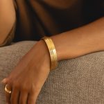 Linea Cuff
