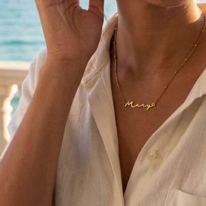 custom_name_necklace_1.jpg